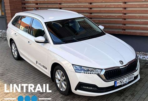 Teminė Škoda Octavia universalas nuotrauka