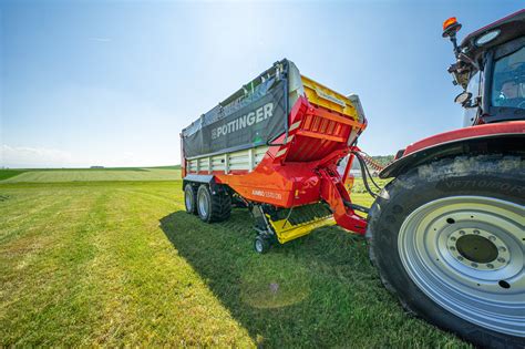 Schema: Pöttinger Jumbo priekabos automatinė peilių galandimo sistema