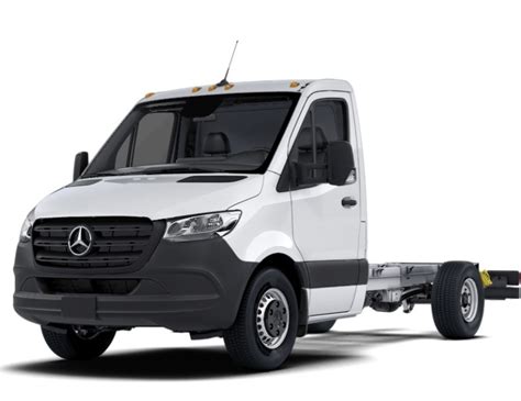 Mercedes-Benz Sprinter Chassis Cab su įvairiomis kėbulo konfigūracijomis
