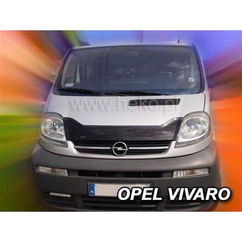 Kapoto deflektorius, sumontuotas ant automobilio Renault Megane II priekio