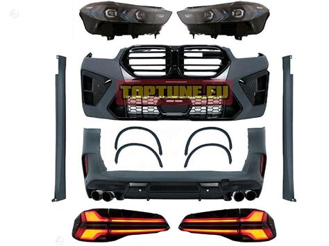 Iliustracija su skirtingais Octavia Scout priekiniais ir galiniais žibintais.