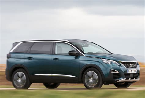 Peugeot 5008 antros kartos eksterjero nuotrauka