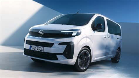 Opel Zafira A techninių duomenų infografika