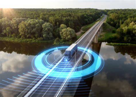 Infografika: FleetMaster ir transporto ūkio valdymo nauda