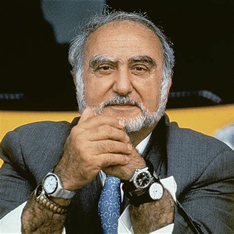 Nicolas Hayek portretas, Swatch įkūrėjas