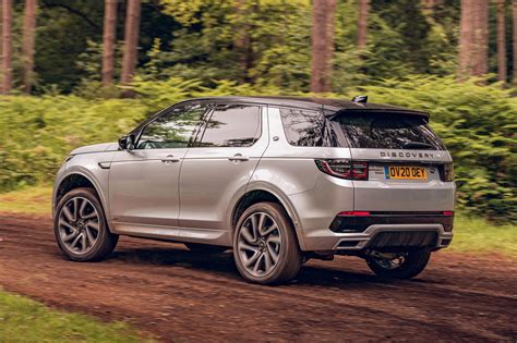 Land Rover Discovery Sport interjeras su bagažinės kilimėliu
