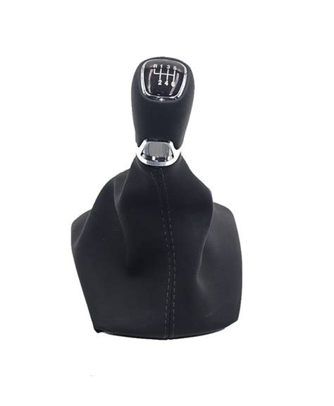 Nuotraukos, demonstruojančios įvairius pavarų perjungimo sistemos komponentus: trosus, svirtis, jungtis.