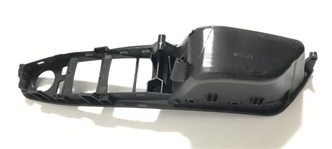 W220 vairuotojo durelių veidrodėlių valdymo mygtuko detalus vaizdas