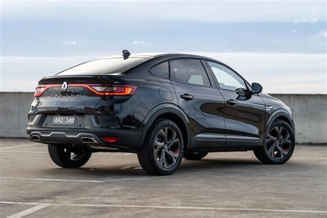 Renault Arkana bagažinės transformacijos nuotrauka, rodanti lankstumą