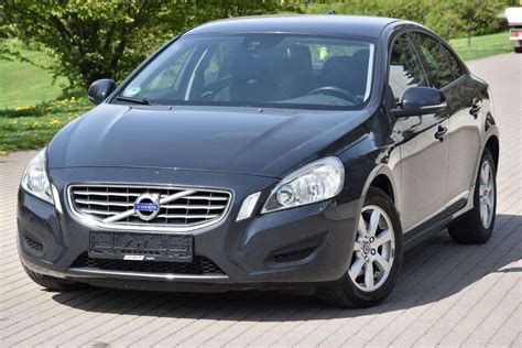 Volvo S60 žibintų jungiklio apžvalga su valdiklių piktogramomis