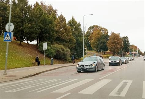 Eismo įvykio vieta su pėsčiųjų perėja Pilaitės prospekte ir įvažiavimu į požeminę perėją