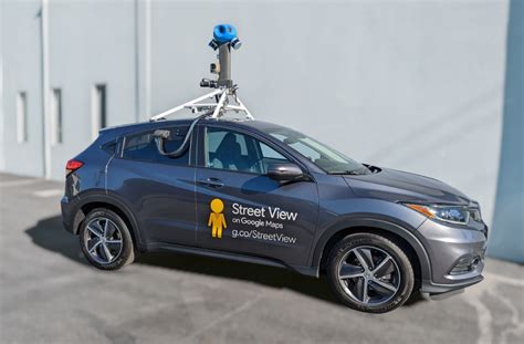 „Google Street View“ automobilis su stogo kamerų sistema