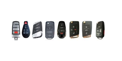 Nuotrauka: įvairių tipų automobilių raktai (chip, smart key, flip)