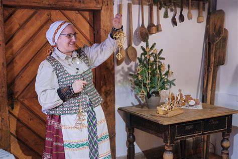 Tematinė nuotrauka: žmogus, gaminantis priekabą dirbtuvėse
