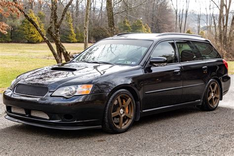 Subaru Legacy 2005 interjero nuotrauka