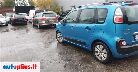 Tematinė nuotrauka: Didelis naudotų automobilių pasirinkimas BRC Autocentre