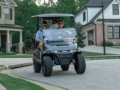 E-Z-GO RXV interjeras su pedalais ir prietaisų skydeliu