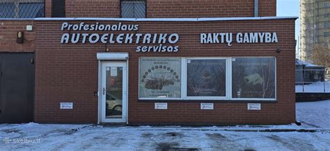 Brangių automobilių dalių, jutiklių ir elektronikos įrenginių pavyzdžiai