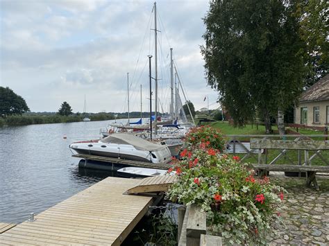 Infografika, iliustruojanti supaprastintos techninės apžiūros sąlygas ir naudą laivų savininkams