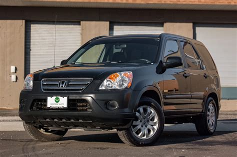Used Honda CR-V (2006 model) in good condition