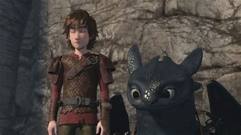 Teminė nuotrauka iš animacinio serialo „Slibinų dresuotojai“ su Hikupu ir Bedančiu