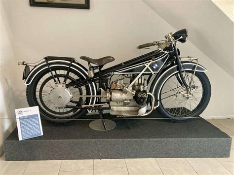 BMW R32 motociklo nuotrauka
