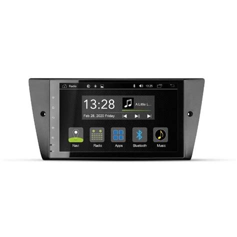 nuotrauka su BMW 1 serijos multimedijos sistema