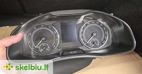 Skoda Yeti prietaisų skydelis ir multimedijos sistema