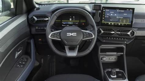 Trečiosios kartos Dacia Duster interjero nuotrauka