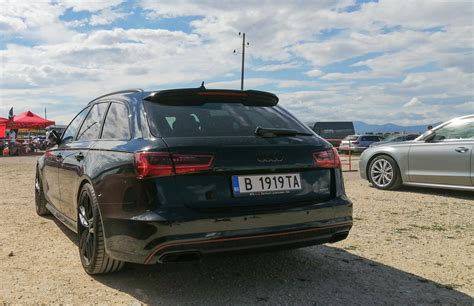 Audi A6 Avant (4G, C7) galinių duslintuvų bakelių nuotrauka