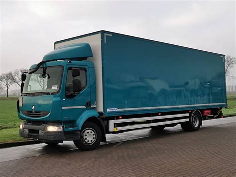 RENAULT MIDLUM 270.16 ir MAN TGS 18.32 automobiliai
