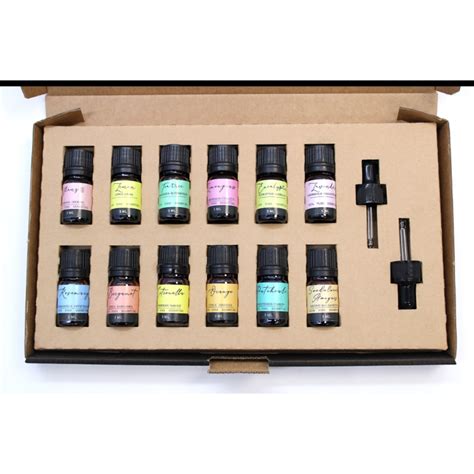 Young Living eterinių aliejų buteliukų rinkinys su garintuvu