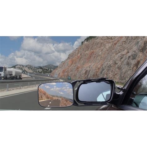 Pažeistas automobilio šoninis veidrodėlis: įdauža, skilimas