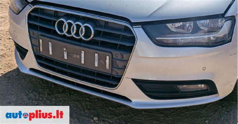 Audi A4 B8 priekinis vaizdas