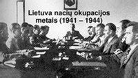 Nuotrauka ar iliustracija, vaizduojanti masinių žudynių vietą Lietuvoje nacių okupacijos metu