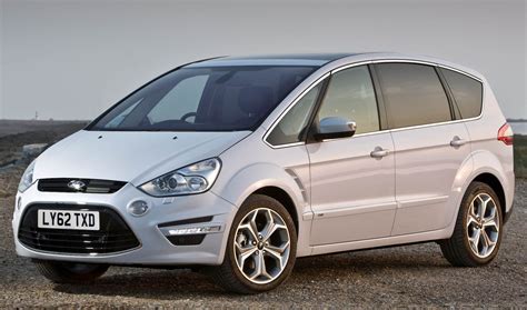 Ford S-MAX salono nuotrauka