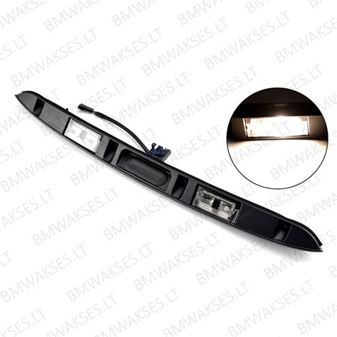 Nuotrauka: BMW E46 galinio numerio apšvietimo juosta