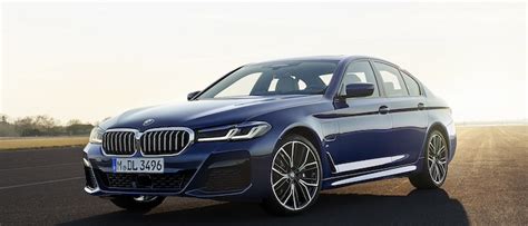 automobilio eksterjeras, BMW 5 serija, Audi A6