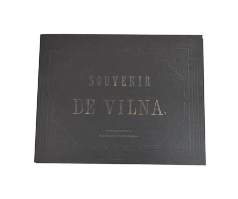 Schema, iliustruojanti nuotraukų rinkinio užsakymo procesą: prisijungimas, nuotraukų kėlimas, formatų pasirinkimas, užsakymo patvirtinimas.