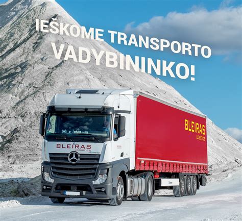 Teminis transporto įmonės nuotrauka su vilkikais