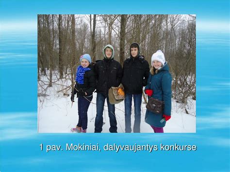 Mokiniai, dalyvaujantys robotikos konkurse