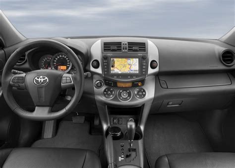 Toyota Avensis universalo interjeras (priekinė panelė)