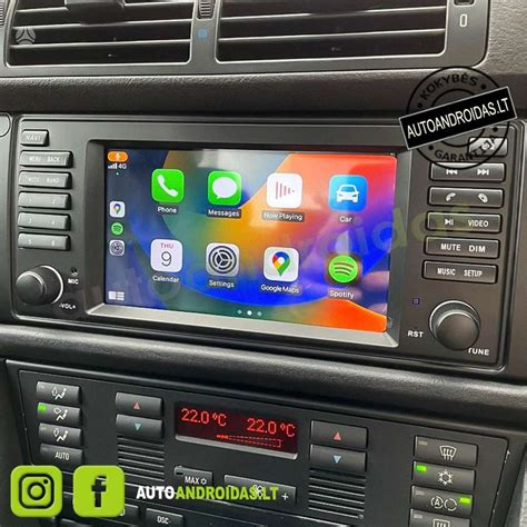 BMW E38 interjero nuotrauka su navigacija