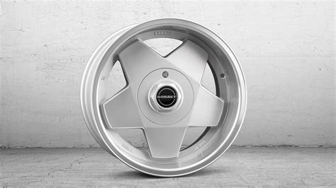 Nuotrauka: Legendinis Borbet A Wheel ratlankis