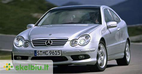Mercedes-Benz C-klasės (W203) išorės ir salono nuotrauka