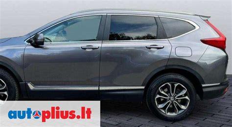 Honda CR-V modelių evoliucija ir variklių išdėstymo schema