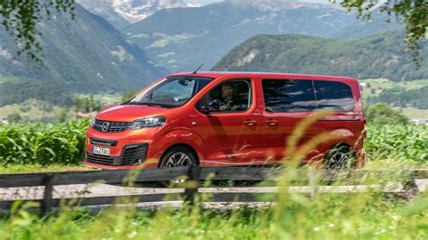 Themenfoto: Opel Zafira im Einsatz mit Familie