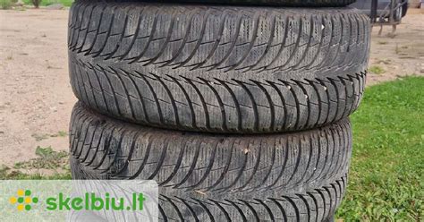 Schema, iliustruojanti run-flat padangos montavimo procesą su pagalbinėmis priemonėmis