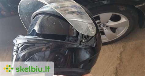 pavyzdys JMP 4T išmetimo kamščio, įdėto į motociklo išmetimo angą