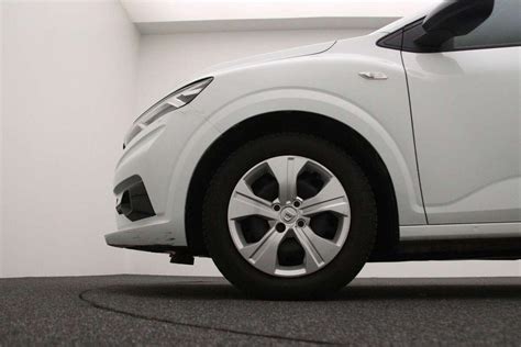 Volkswagen Polo modelių raida ir penktosios kartos dizaino evoliucija